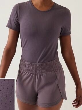 ATHLETA Women’s In Motion Purple Shirt Size Small Small